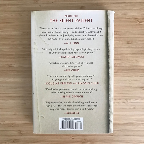 The Silent Patient by Alex Michaelides - Picture 2 of 11